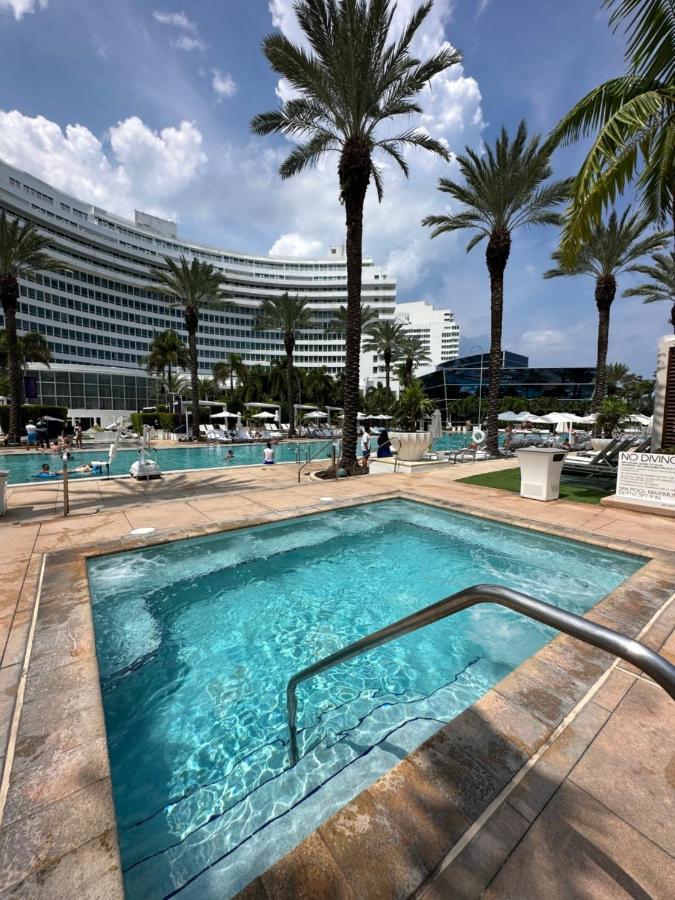 Fontainebleau Miami Beach,Tresor Exterior photo